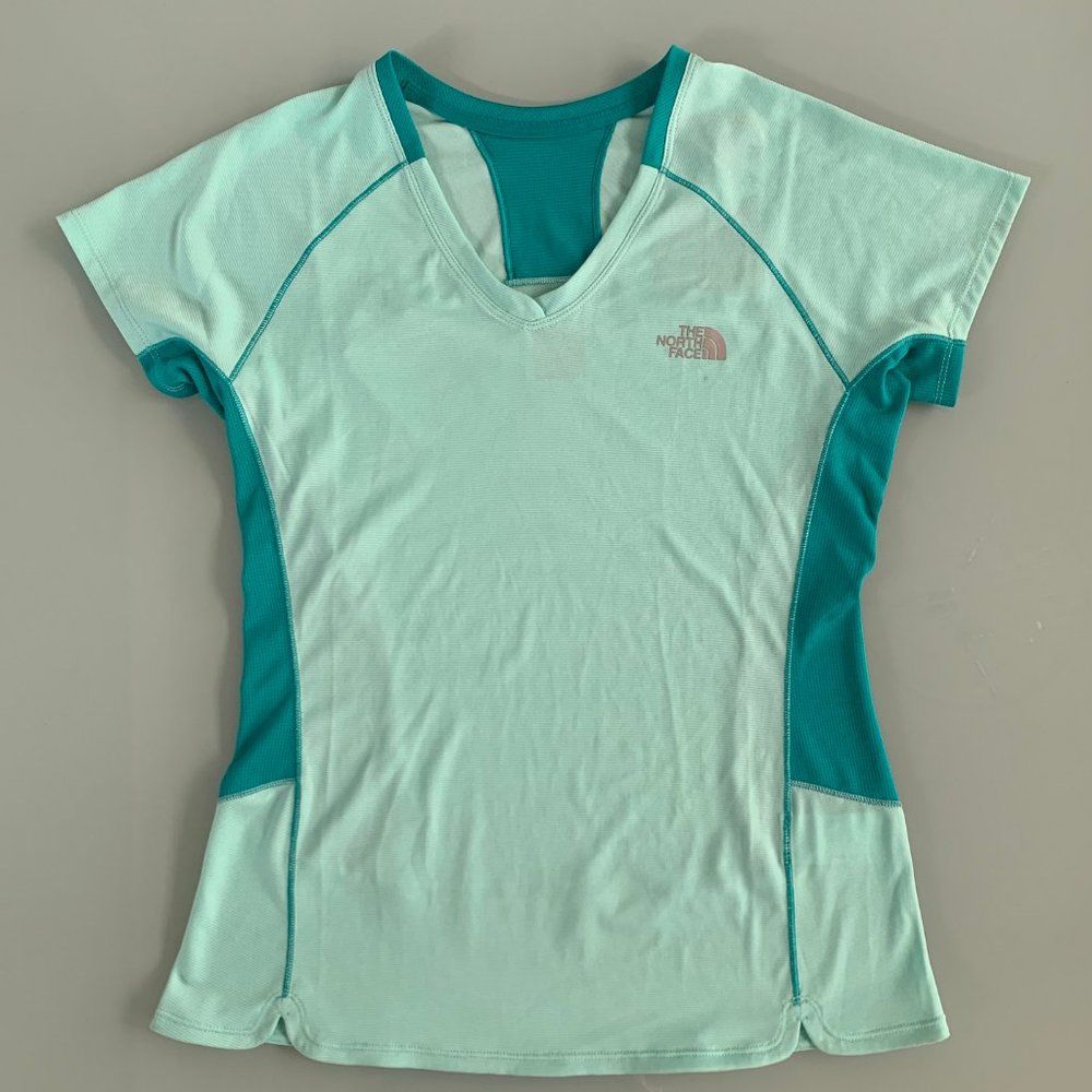 SMALL Women's Workout Athletic Sports Top Wear Bundle of 4, Nike UA Nort… - Picture 9 of 12